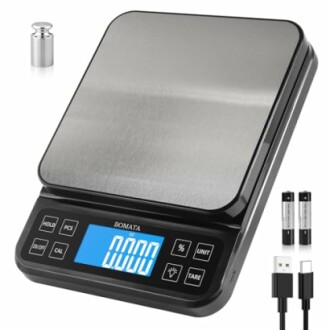 Digital kitchen scale with accessories including batteries, USB cable, and weight.